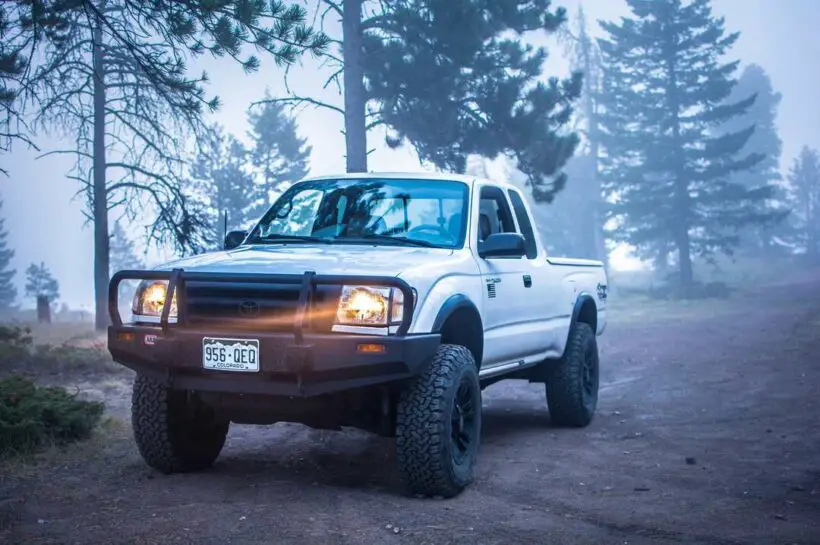 lowered toyota pickup